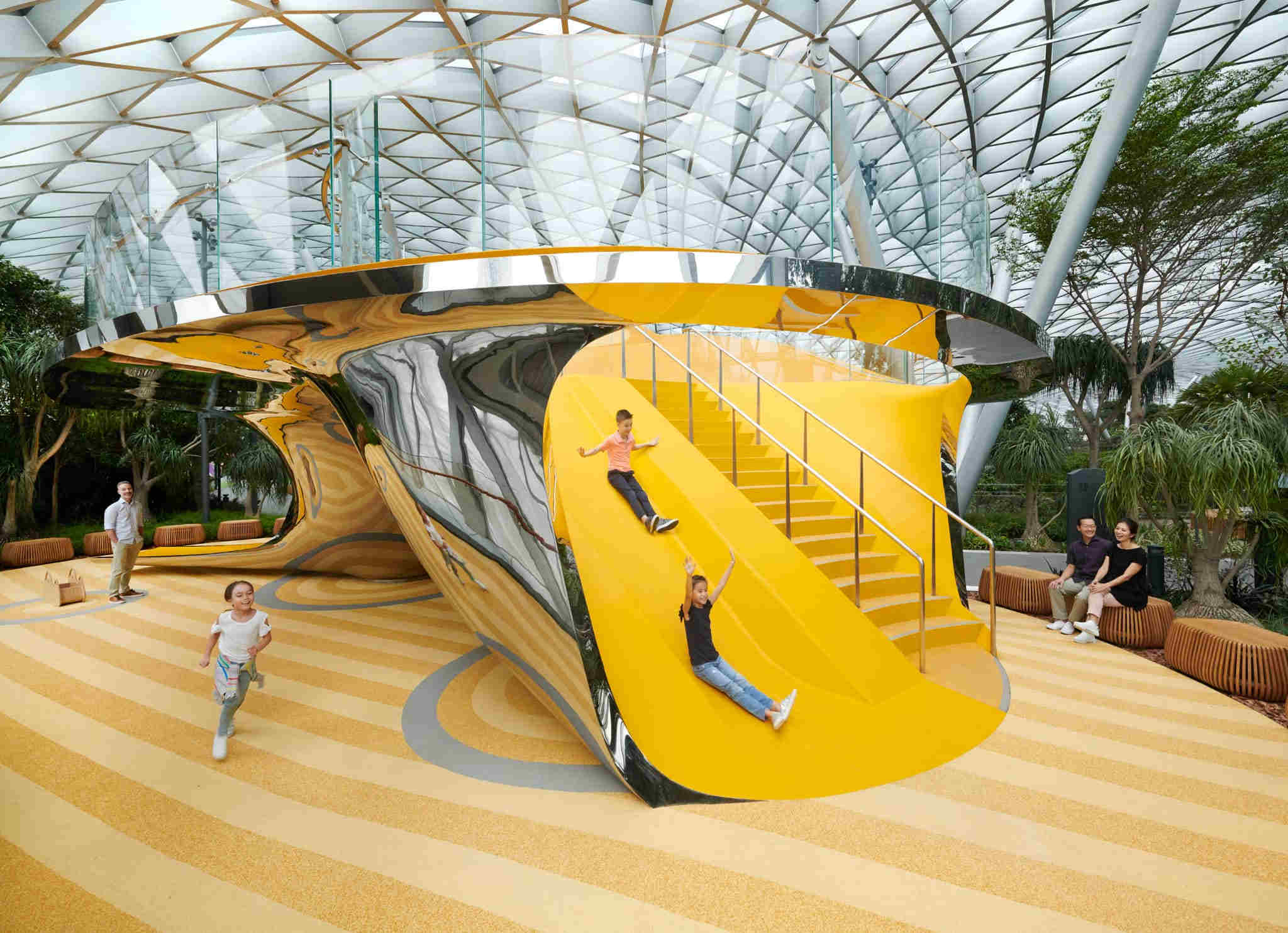 Singapore Changi Airport Theme Parks www.sunnycitykids.com